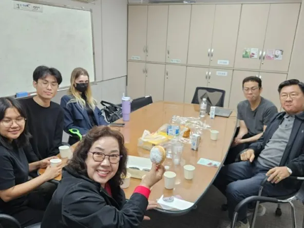 Studying Korean together