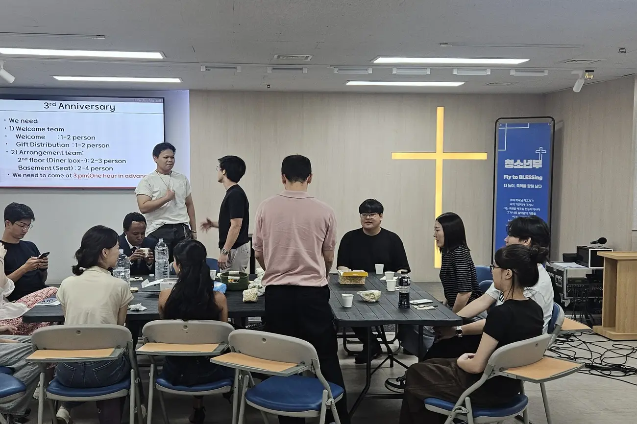 Third anniversary celebration under the cross