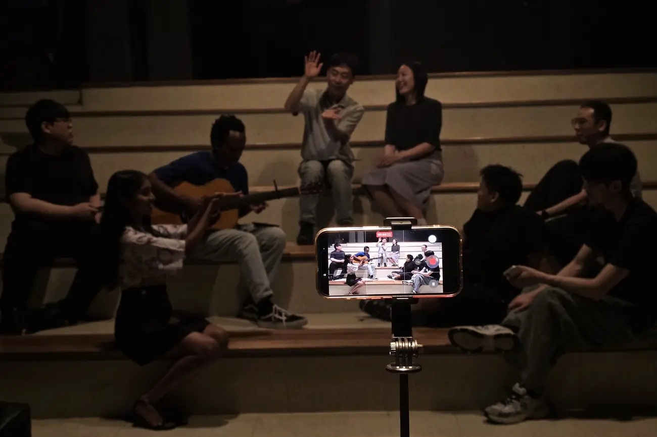 Evening songs outdoors on campus