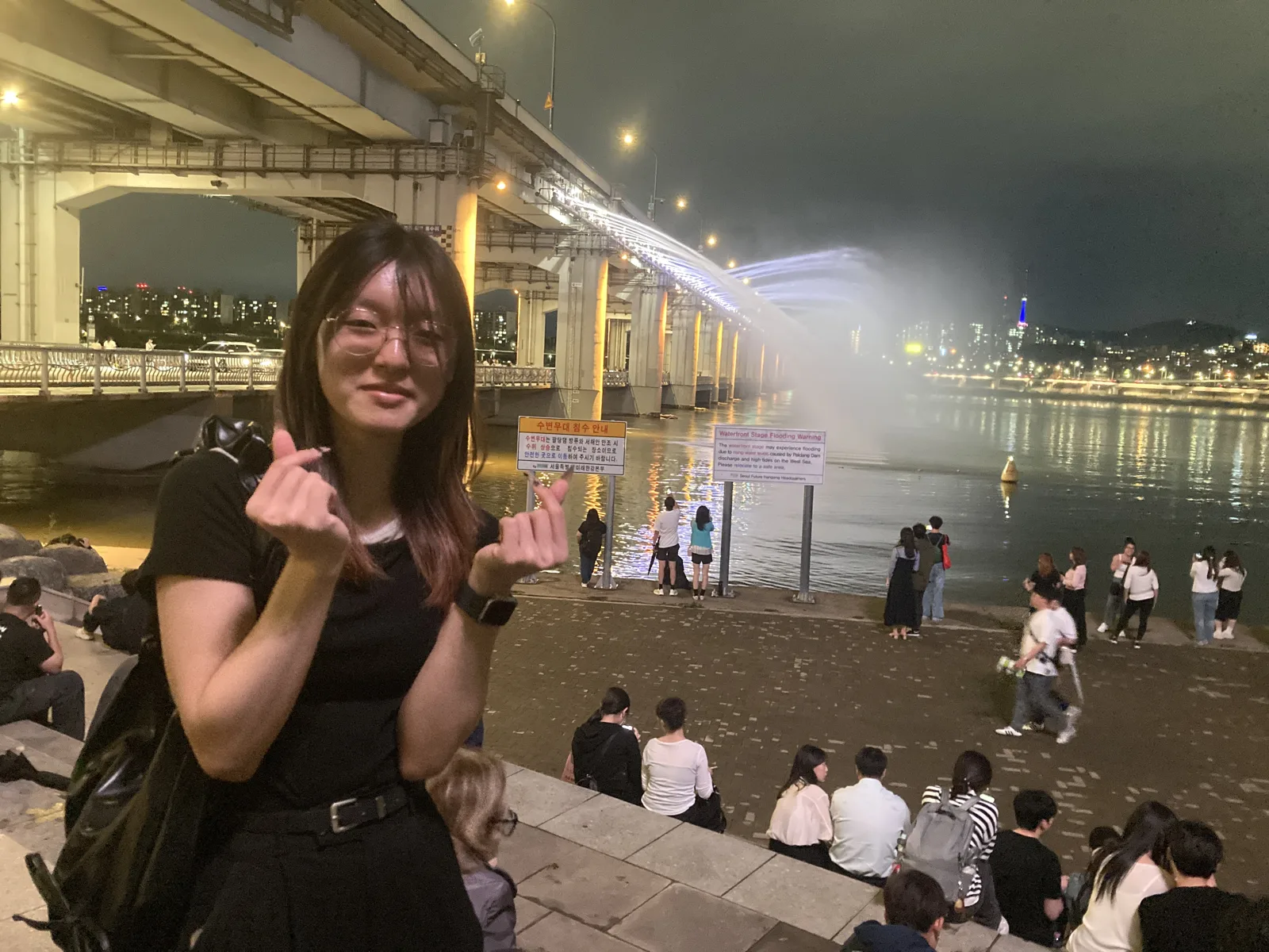 An evening by the Han River after class